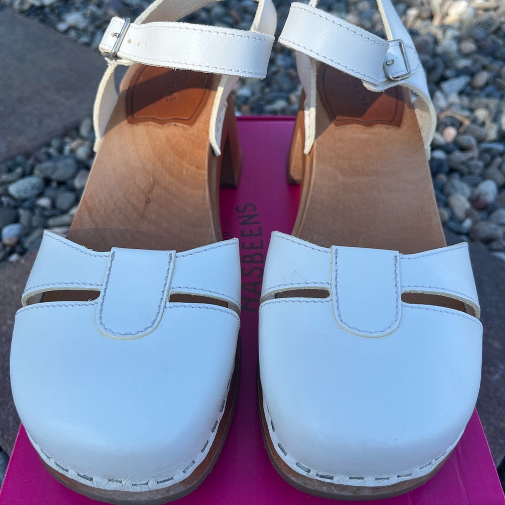 Swedish Hasbeens White Leather Clogs